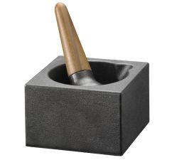 Żeliwny moździerz kuchenny do przypraw i ziół z tłuczkiem - SKEPPSHULT Walnut Mortar czarny